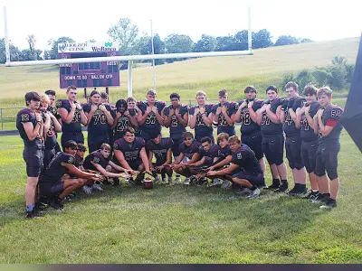 2025 FOOTBALL PREVIEW: Vikings prepare for season among challenges and strong leadership