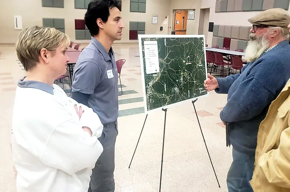 Solar-power generation field project in Vinton County discussed