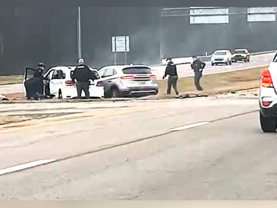 Suspect arrested after two-part pursuit ends in highway crash